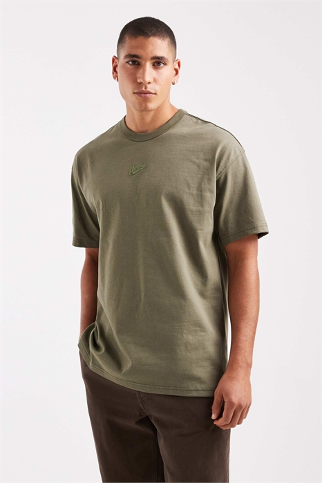 Футболка Premium Essentials артикул 147143615