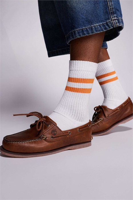 Классические лодочные туфли с двумя глазками артикул 133845465