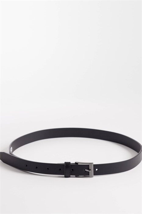 Узкий ремень из искусственной кожи с пряжкой цвета «пушечного металла» артикул 154900226