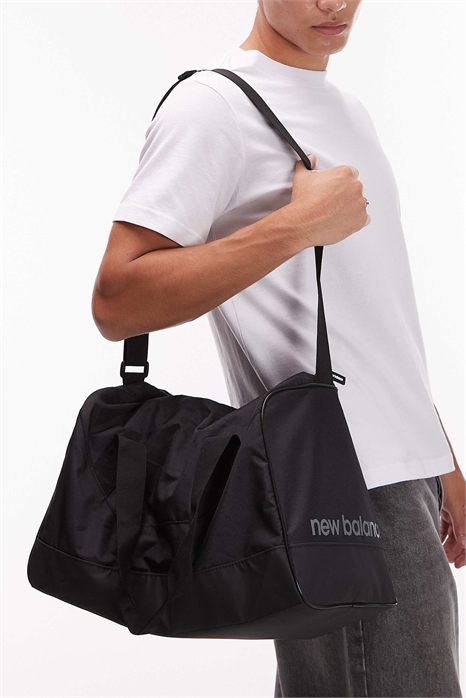 Спортивная сумка артикул 143313456