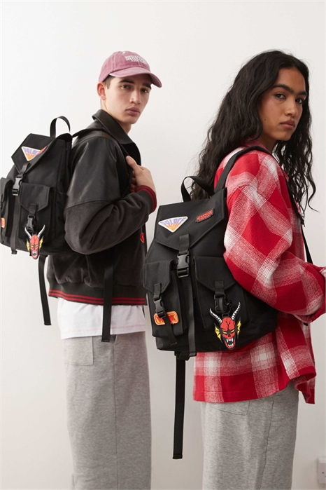 X Универсальный рюкзак «Очень странные дела» с нашивками артикул 149833191