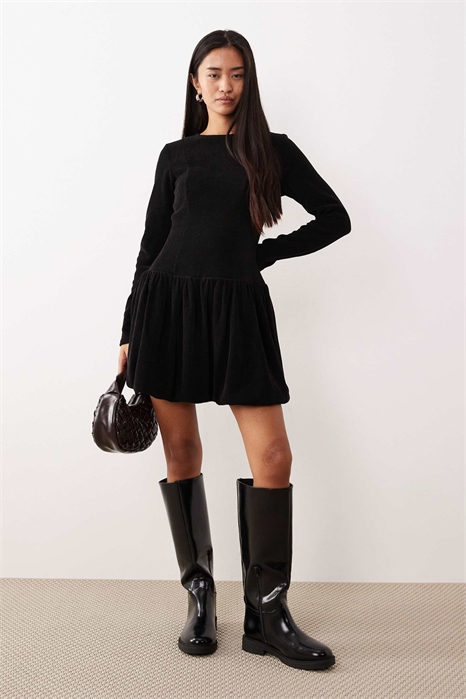 Мини-юбка с заниженной талией и расклешенным подолом артикул 150078007