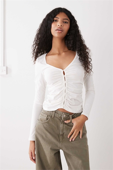 Топ из трикотажа с рюшами и застежкой на пуговицы артикул 154869716