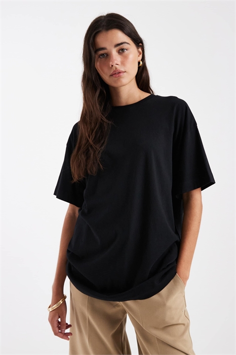 Футболка свободного кроя артикул 155323003