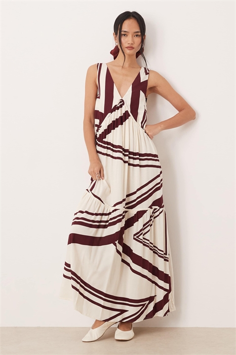 Макси-платье с V-образным вырезом и трапециевидным силуэтом артикул 151744886