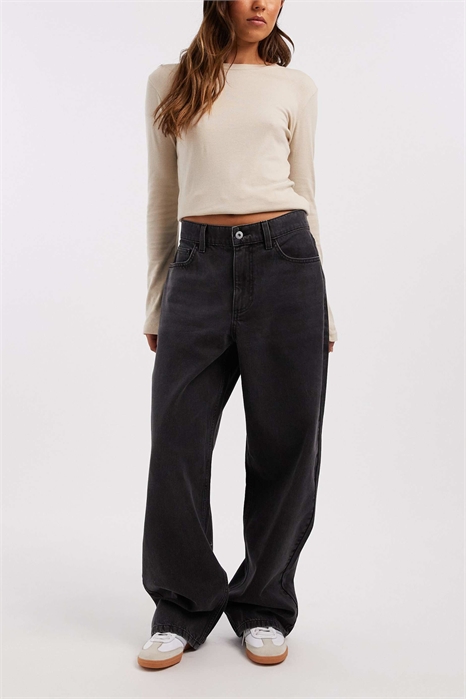 Джинсы X001 с заниженной посадкой артикул 148410020