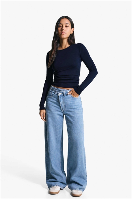 Топ с длинными рукавами артикул 151034524