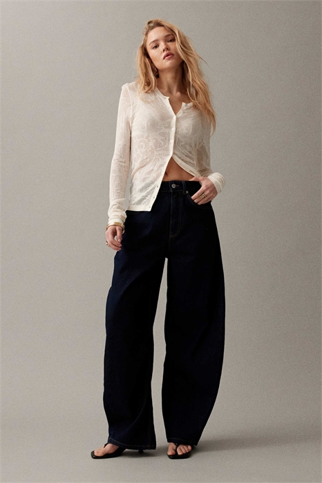 Джинсы с высокой талией и расклешенными брючинами артикул 151529040