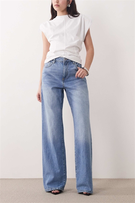 Джинсы с прямыми брючинами «Данила» артикул 155057068