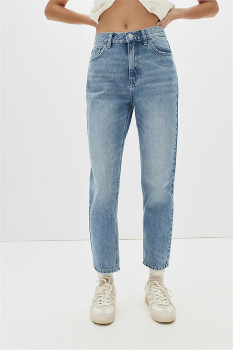 Джинсы с высокой талией и кроем «mom fit» артикул 152869453