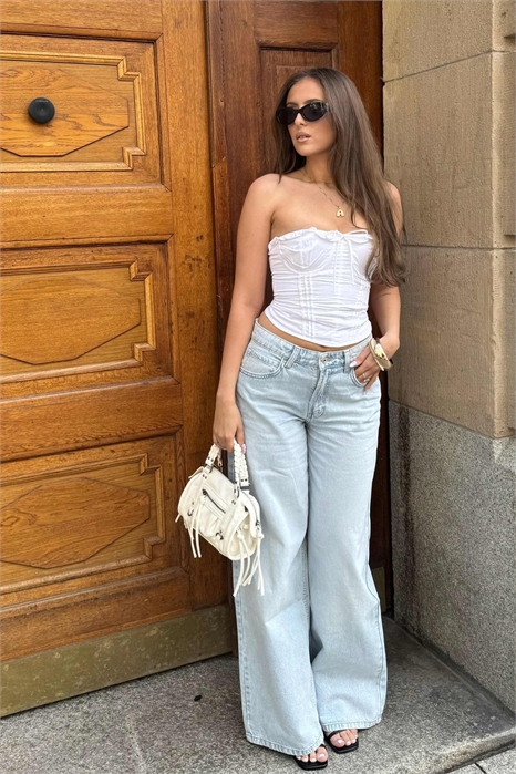 Джинсы с широкими брючинами артикул 150901616