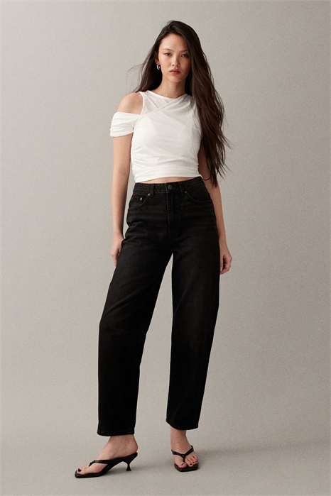 Джинсы-мама в стиле «релакс» с высокой талией артикул 153839602