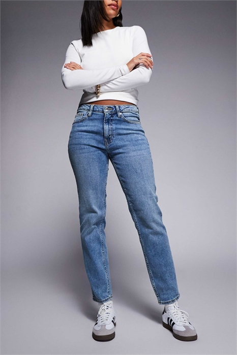 Джинсы с высокой талией и зауженным кроем артикул 155001633