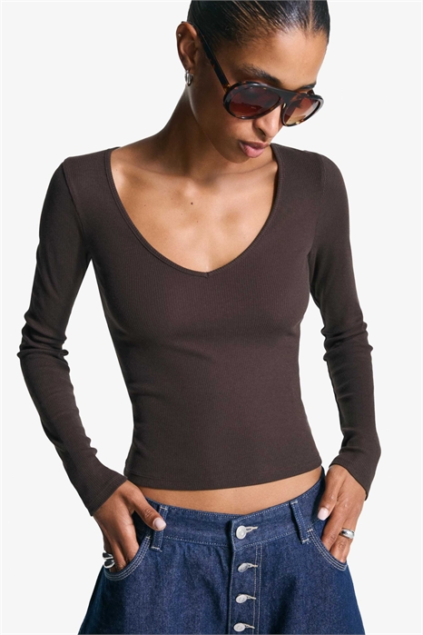 Футболка с длинным рукавом и V-образным вырезом артикул 152168700