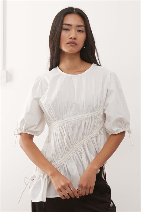 Блузка с вырезами артикул 152125565