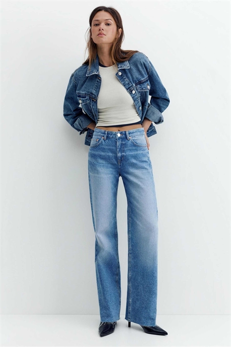 Джинсы с прямыми брючинами и зауженным кроем артикул 155514217