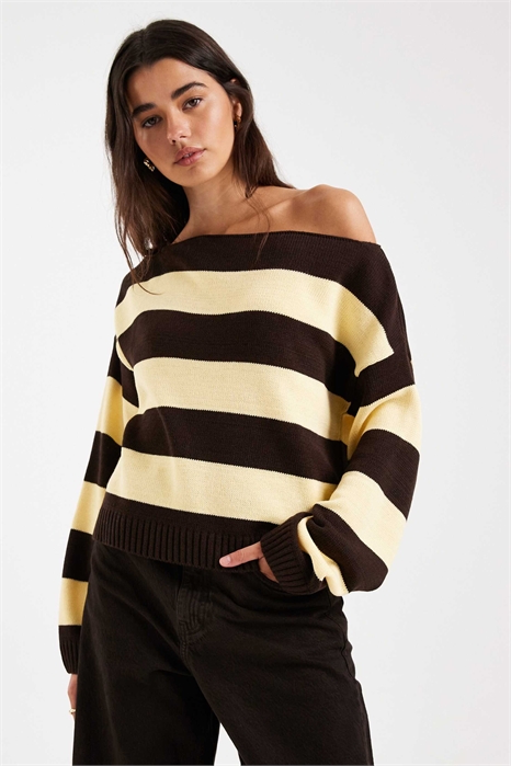 Трикотажный топ на одно плечо артикул 155468251