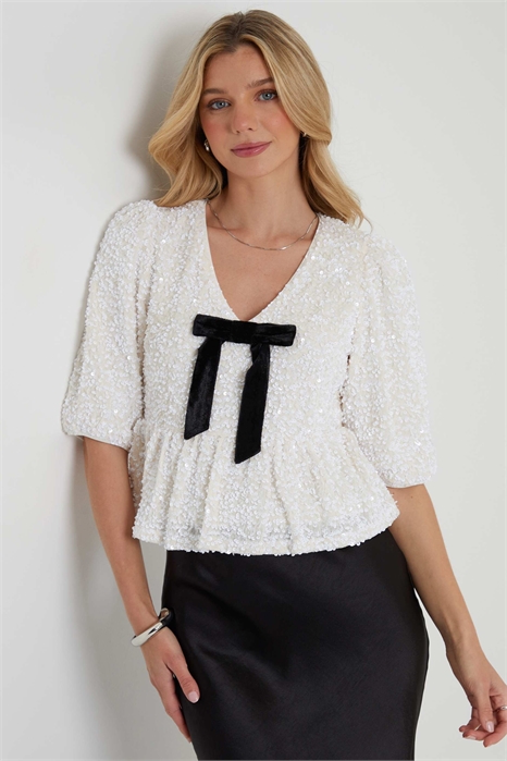 Блузка из велюра с пайетками и бантиком артикул 152718922