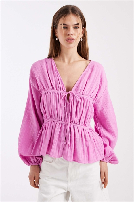 Блуза с длинными рукавами и застежкой на пуговицах спереди артикул 152232410