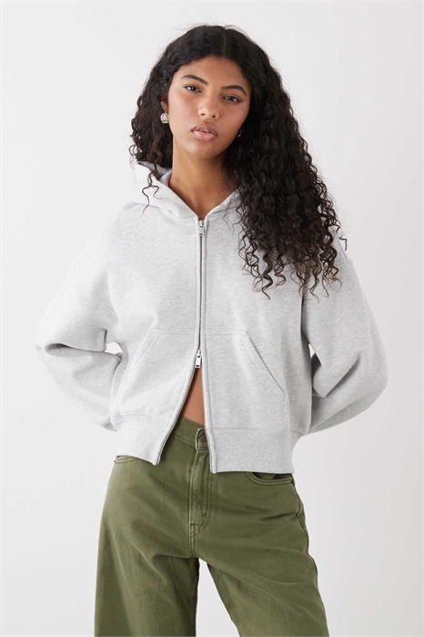 Короткая толстовка с капюшоном и застежкой-молнией прямого кроя артикул 154840138