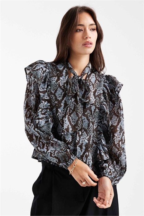 Блузка из шифона с оборками и шарфом артикул 151186053