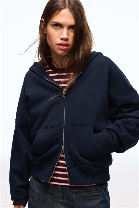 Худи с капюшоном и застежкой-молнией свободного кроя артикул 149972899