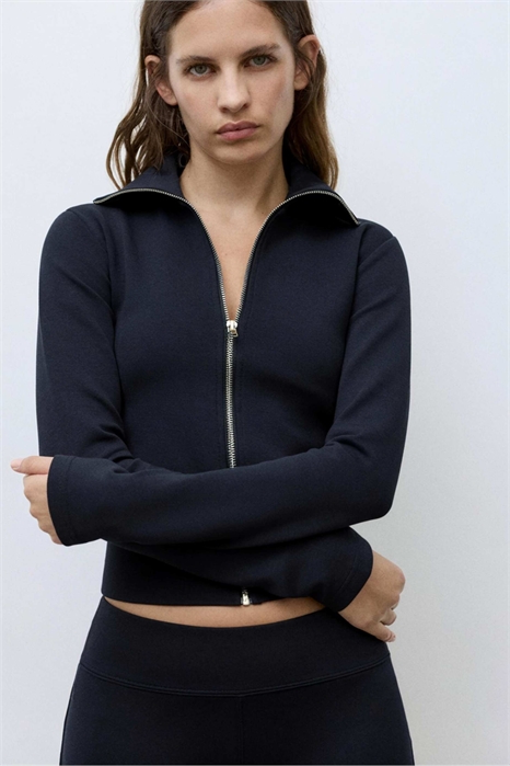 Куртка из интерлока с высоким воротником артикул 155940999