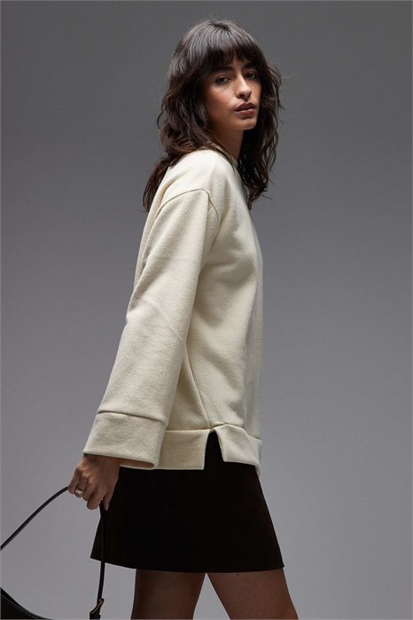 Свитшот с асимметричным подолом из сверхмягкой ткани артикул 146838618