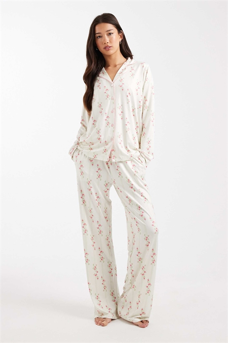 Пижамный комплект с пуговицами из сверхмягкой ткани с цветочным принтом артикул 148819037