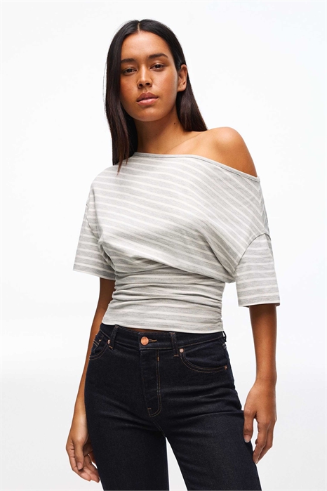 Футболка с коротким рукавом и асимметричным принтом артикул 155445509