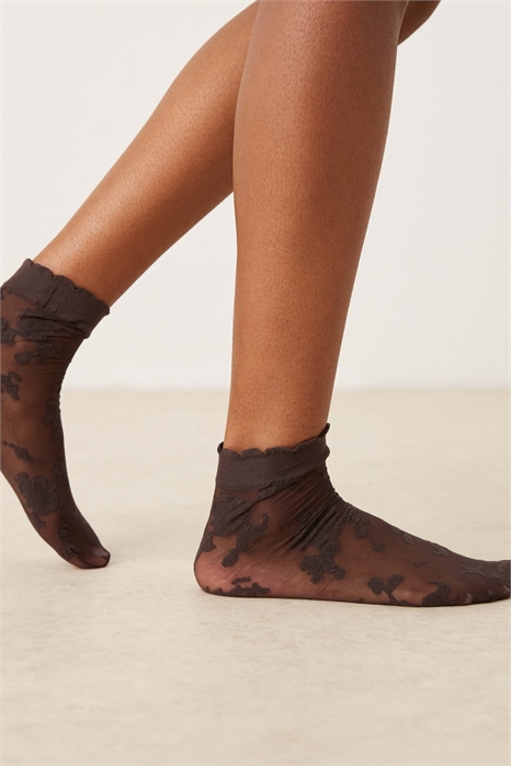 Цветочные кружевные носки темно-коричневого цвета артикул 150422370