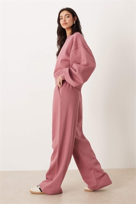 Джоггеры с широкими брючинами и отворотными манжетами артикул 151220636