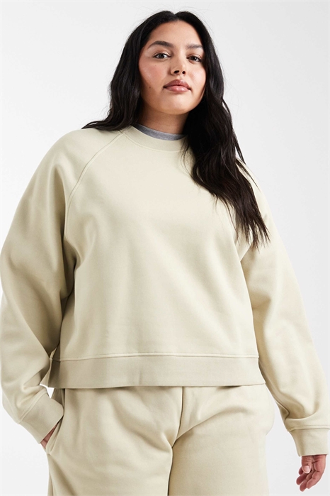 ASOS DESIGN Curve: свитшот свободного кроя с воротником-стойкой и рукавами-рагланами артикул 151220607