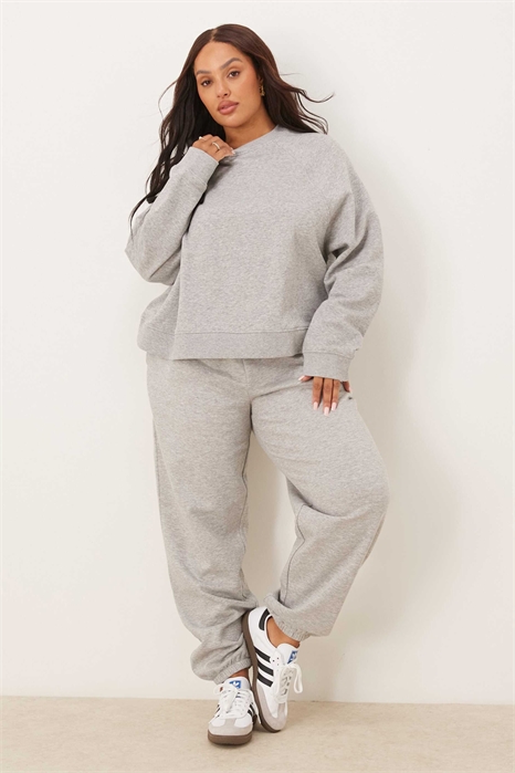 ASOS DESIGN Curve — джоггеры с отворотами и завышенной талией артикул 147018341