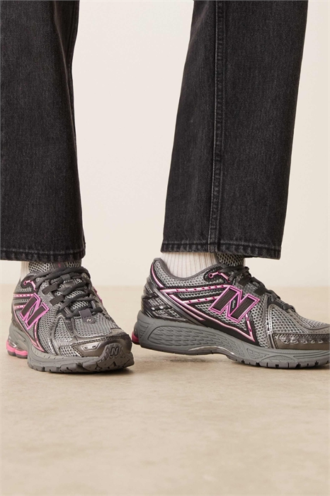 Кроссовки 1906 артикул 150236144