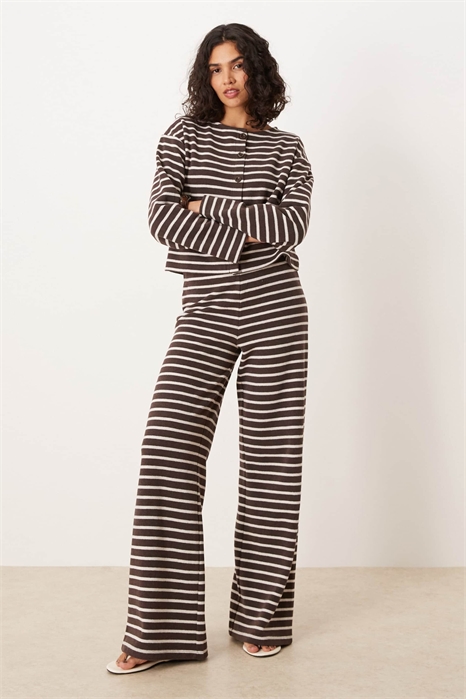 Брюки с широкими брючинами и полосками с ворсовой отделкой co-ord артикул 150268268