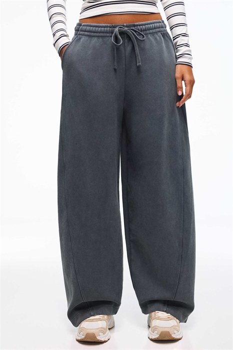 Брюки-кюбе с резинками артикул 155588100