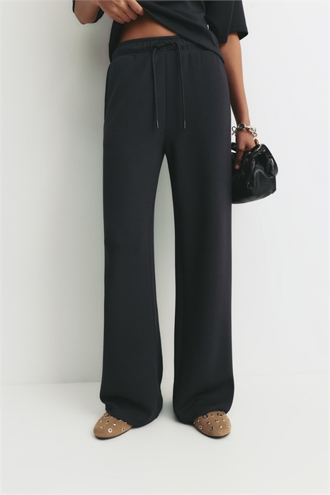 Спортивные штаны с широкими брючинами артикул 151530054