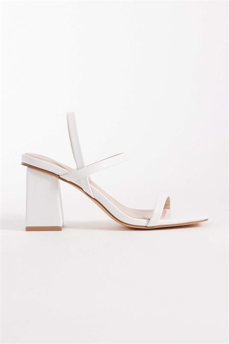 Сандалии с ремешками и каблуком средней высоты цвета пепла артикул 152864834