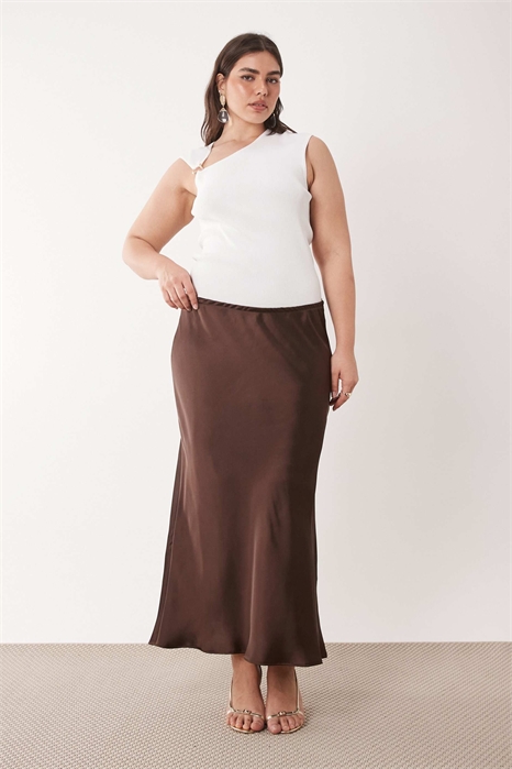 Юбка средней длины из атласа New Look Curve с косой отстрочкой артикул 154509722