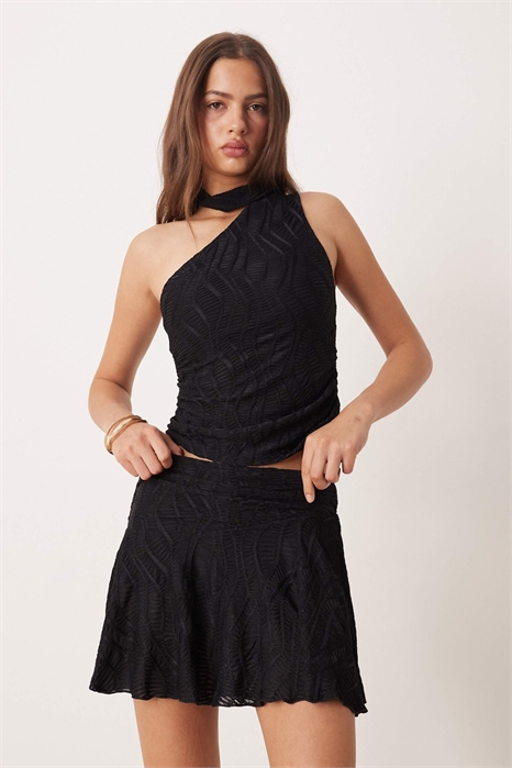 Мини-юбка с текстурной сборкой на талии и расклешенным низом co-ord артикул 152314702