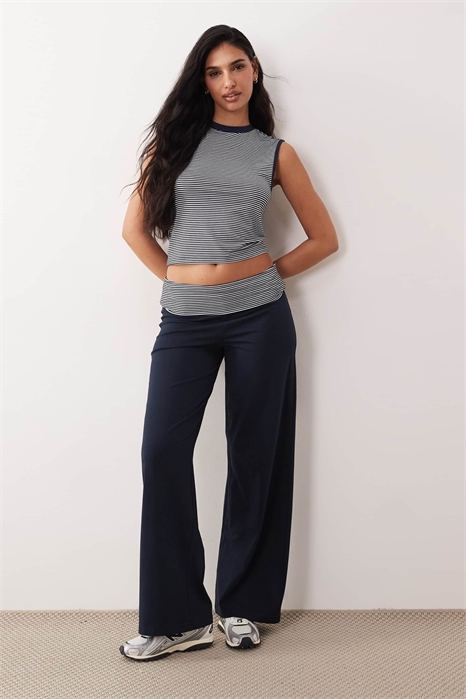 Брюки с поясом с полоской сзади co-ord артикул 156034425