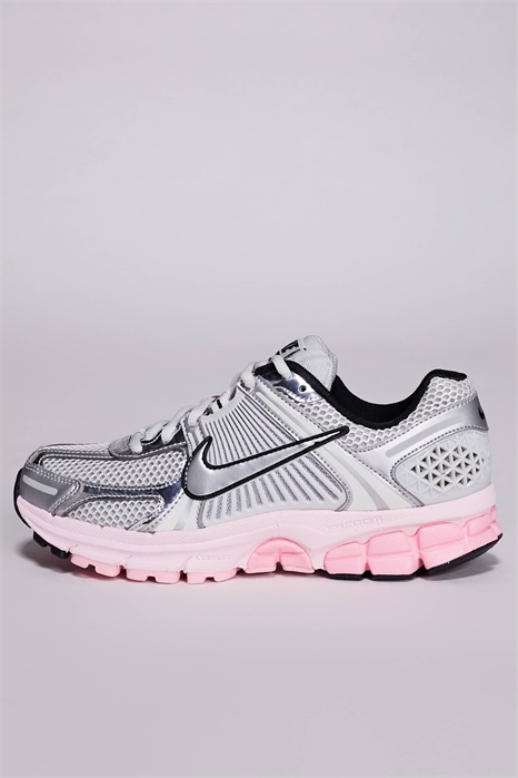 Кроссовки Zoom Vomero 5 артикул 149995605