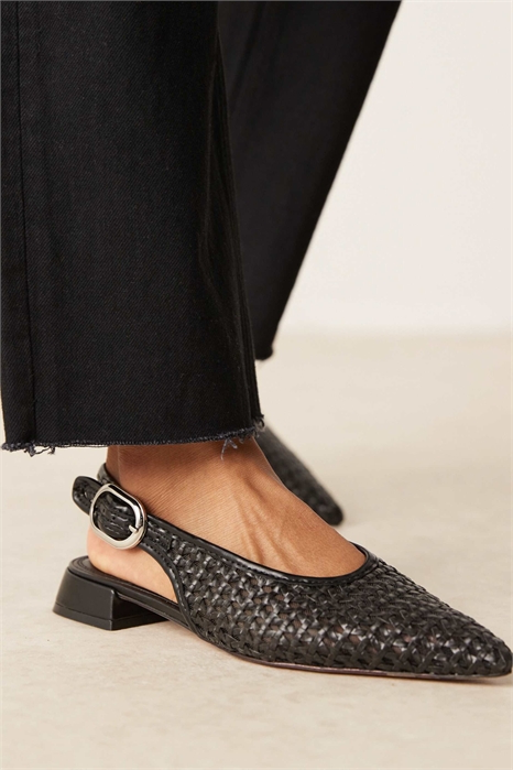 Балетки Леонора со шнурками сзади артикул 141860039