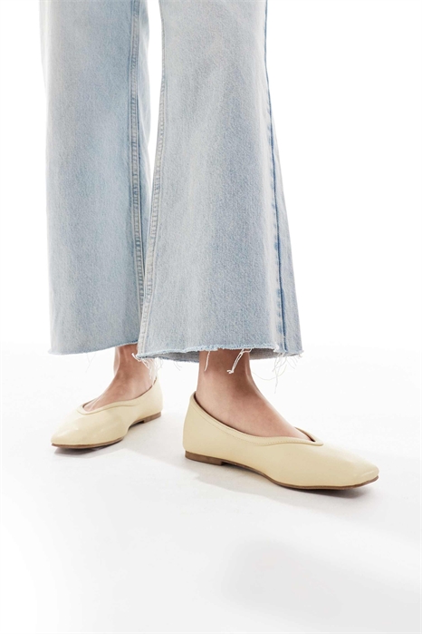 Балетки с квадратным носком от Maryana артикул 141463732