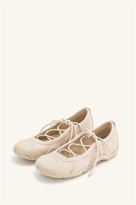 Балетки Кейтлин на шнурках артикул 155149335