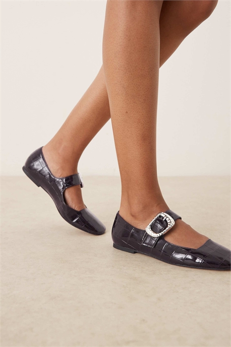 Балетки Linton с квадратным носком и ремешком на щиколотке артикул 146784342