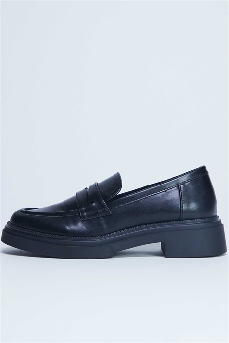 Лоферы Cade на толстой подошве артикул 144913773