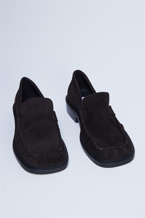 Лоферы Premium Clover из натуральной замши с рюшами артикул 153322810