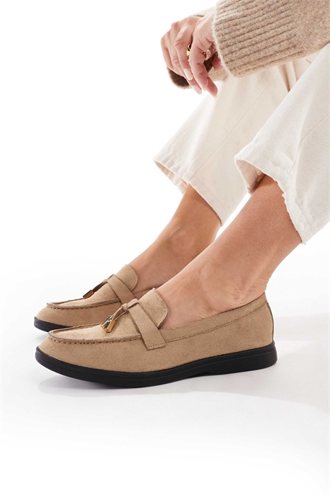 Лоферы Panther с кисточками артикул 148292139